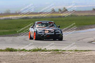 media/Mar-26-2023-CalClub SCCA (Sun) [[363f9aeb64]]/Group 5/Race/